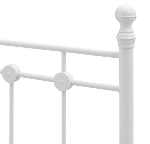 9 Day Bed #702 Metal White